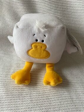 Commonwealth duck plush